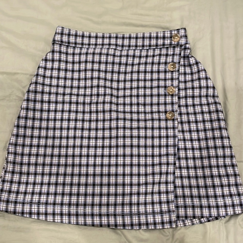 CUTE SKIRT